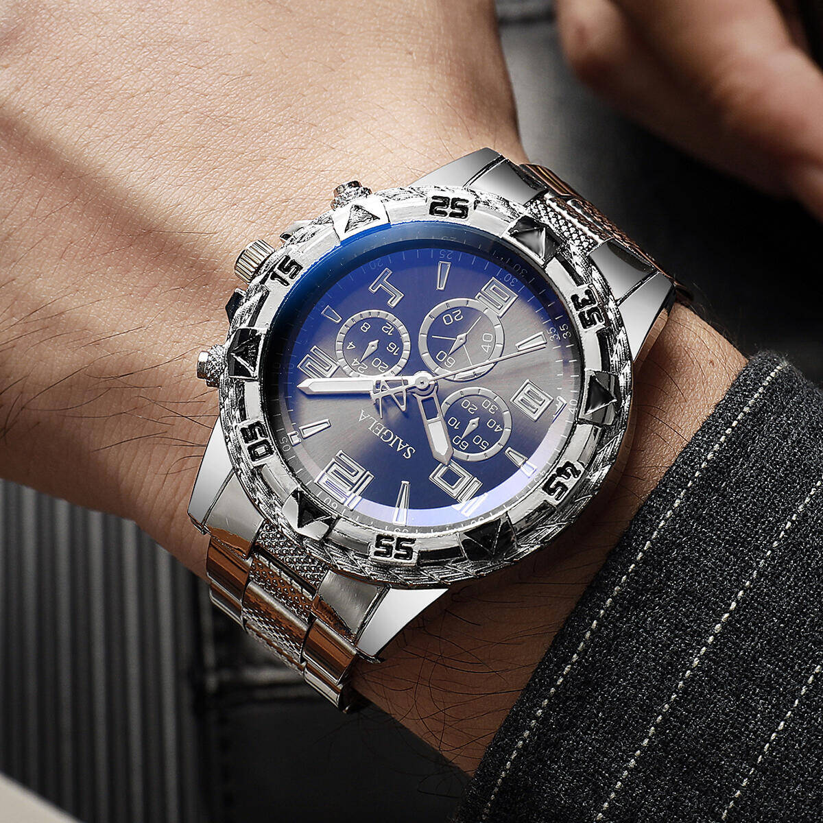 1PC サプライズミステリー腕時計ブラインドボックス-メンズ - Analog Quartz Watch のレビューと価格