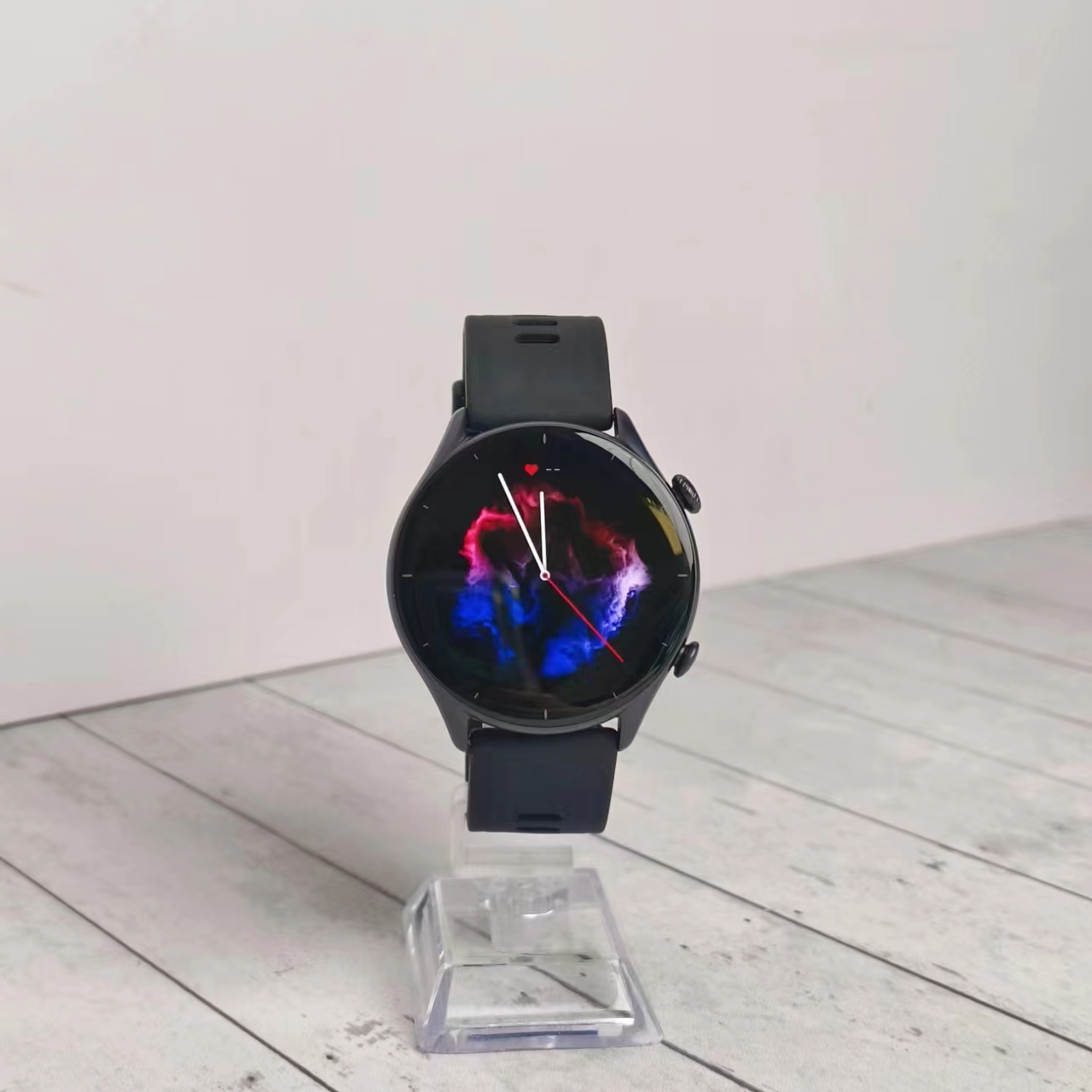 Amazfit GTR 3 Alexa搭載スマートウォッチ  - Smartwatch Refurbished Watches のレビューと価格
